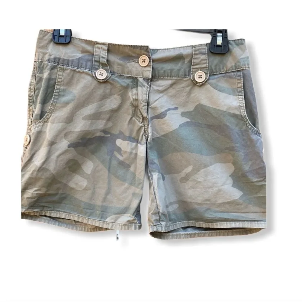 Forever 21‎ Camouflage Shorts